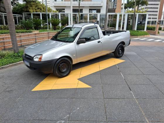 FORD COURIER 1.6 MPI L 8V FLEX 2P MANUAL